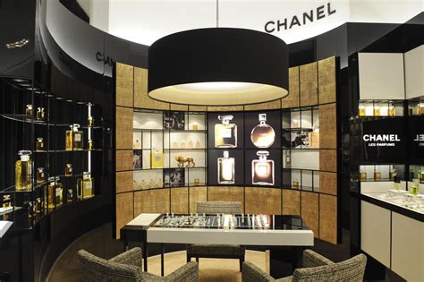 chanel perfume display